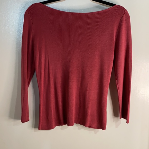And Taylor Loft pink/rose Vneck sweater! - Picture 3 of 3